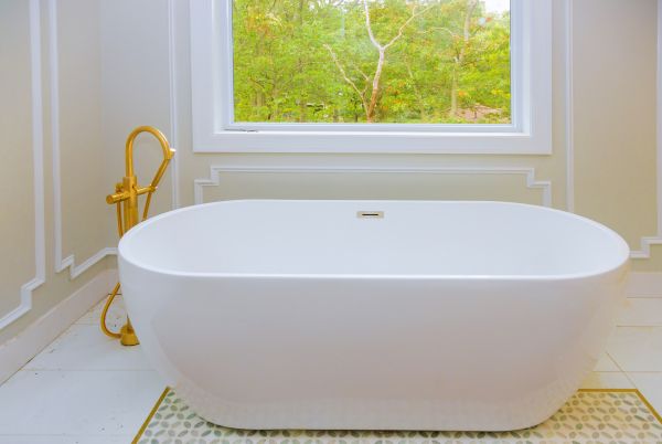 Cost of Tub Renovation Service in Breckenridge